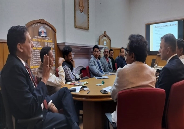 Chief-Secretary-chairs-meet