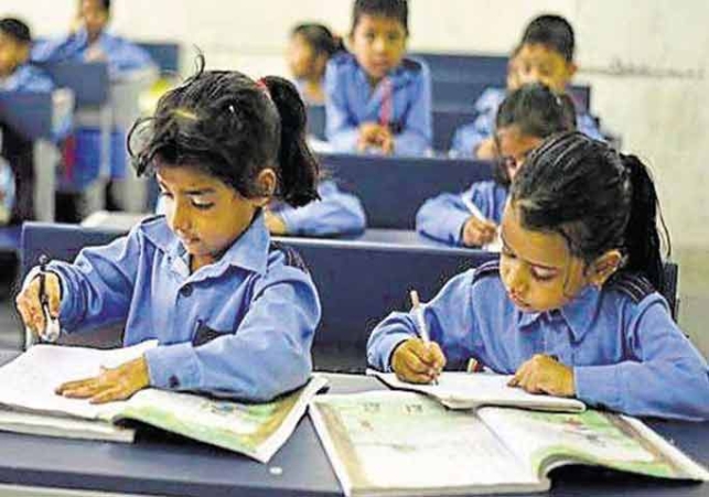 Poor children will be able to enroll in private schools