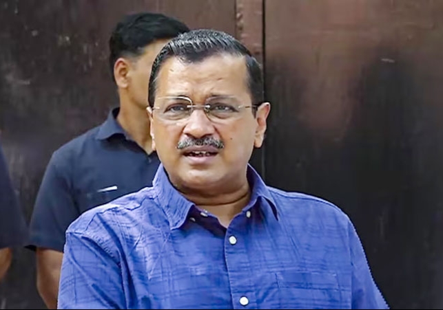 Delhi CM Arvind Kejriwal in Supreme Court Liquor Policy Case News Update