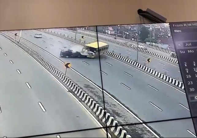 Delhi-Meerut Expressway School Bus-Car Accident