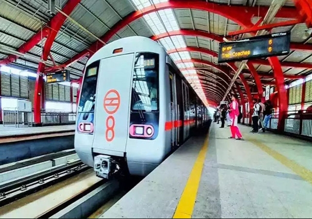 Delhi Metro Fare Hike DMRC Breaking News