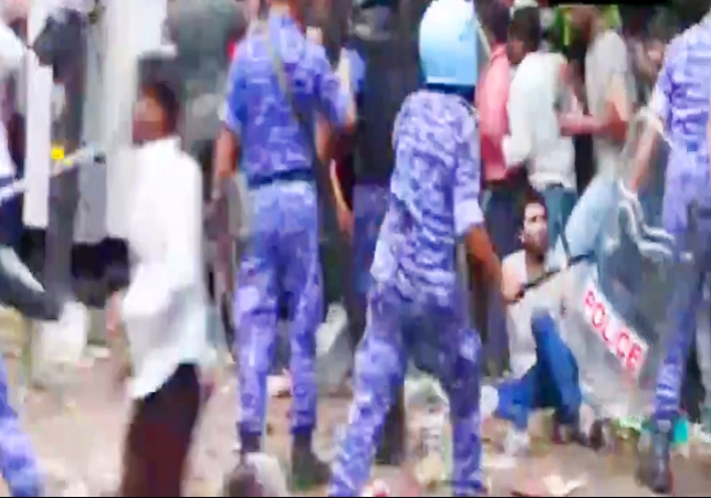 Delhi Police Lathicharged CJP Protesters During Chalo Sansad March