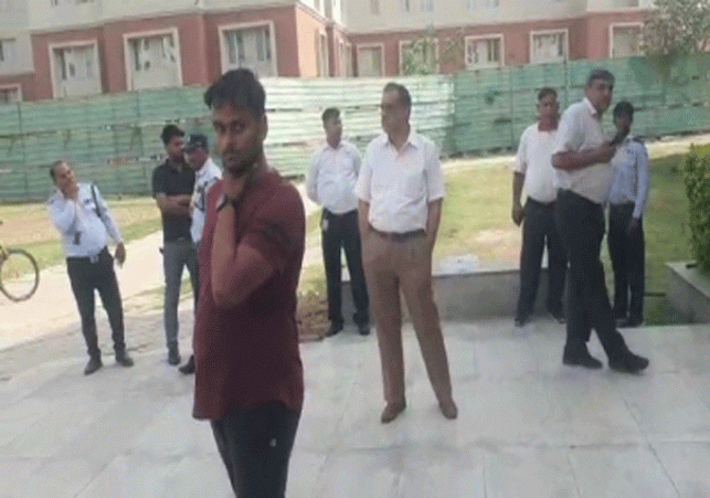 A student studying in Shiv Nadar University shot a girl student and also shot himself.