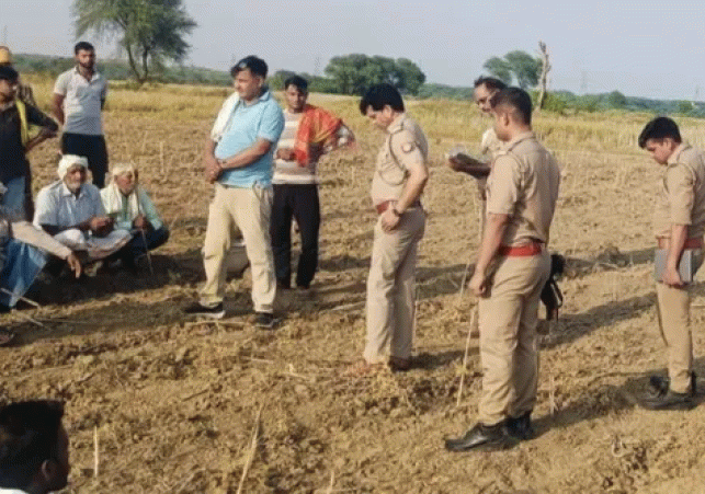 Double Suicide Rocks Etawah