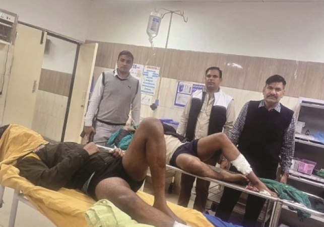 Two criminals injured