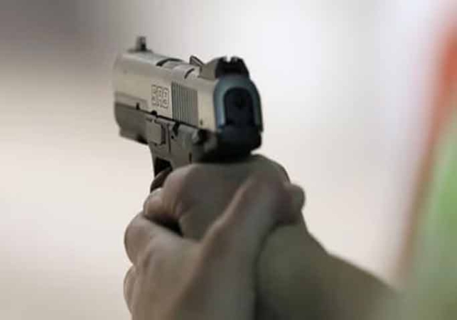 Miscreants shot a policeman during vehicle checking
