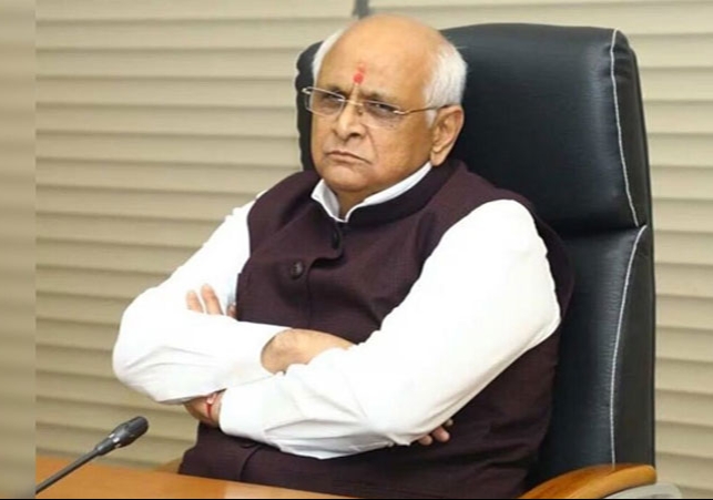 Gujarat All 16 Ministers Resigned Except CM Bhupendra Patel