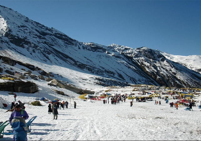 Most Beautiful Tourist Destination Village Gulaba Situated In Manali Valleys