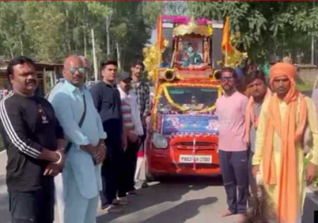 The atmosphere of the city was completely colored in the color of Baba Balak Nath Ji on Friday morning.