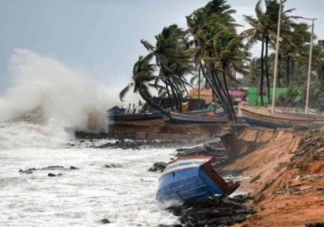 The impact of cyclonic storm Biparjoy moving towards Gujarat will be seen in Himachal Pradesh as well, possibility of thunderstorm, heavy rain and hailstorm