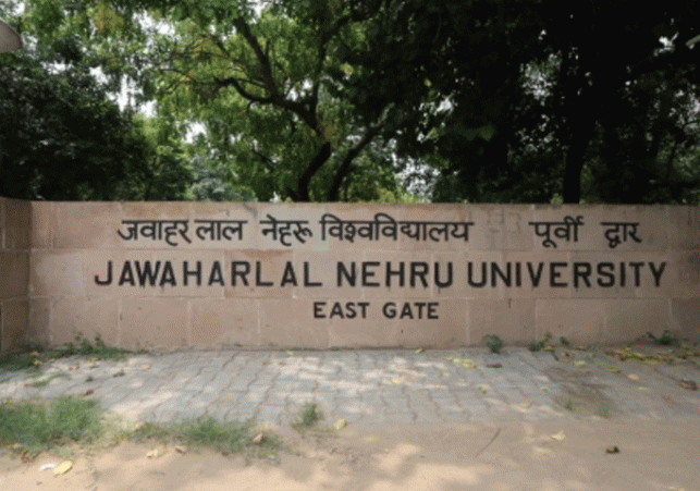 Car enters JNU at midnight, attempts to kidnap girl students