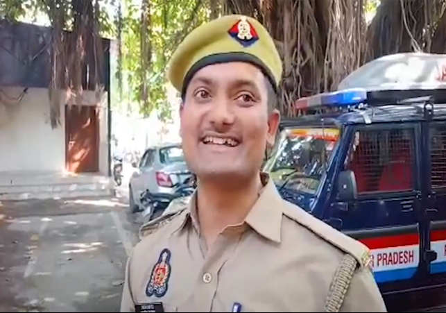Kanpur Police Constable Ashish Shukla Cracks UP PSC Exam Commercial Tax Officer