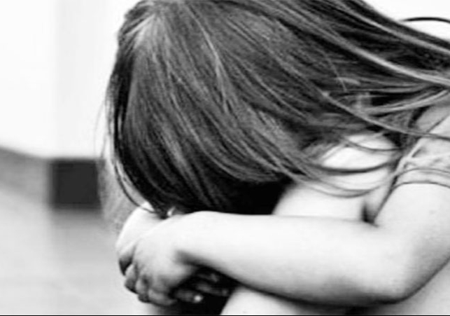 Lucknow 4 Years Child Girl Rape In School Van Crime News Latest