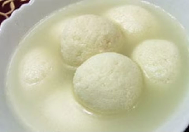 Man Death After Eating Rasgulla Stuck In Throat News Viral