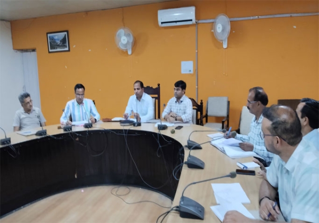 Monday-Review-Meeting
