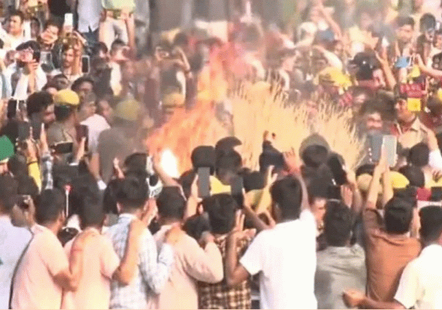 Mulayam Singh Yadav Funeral