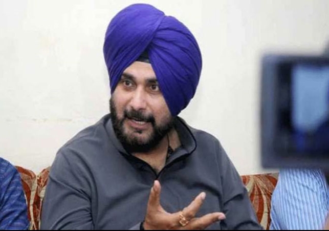 Navjot Sidhu surrenders in road rage case