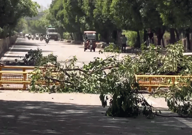 Factories in Noida and Greater Noida Shut Down