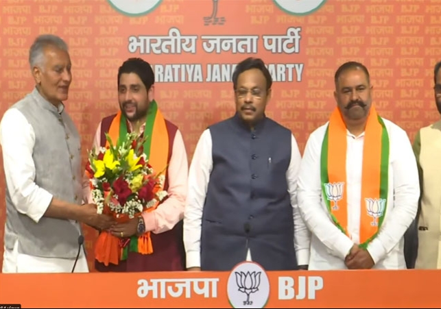 Punjab AAP MP Sushil Kumar Rinku And MLA Sheetal Angura Joins BJP