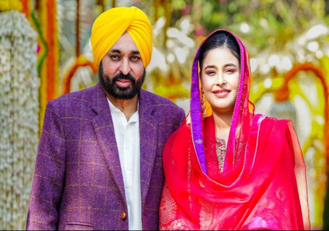 Punjab CM Bhagwant Mann Gurpreet Kaur Marriage Anniversary