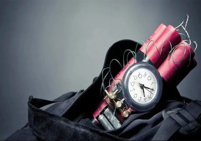 पंजाब में स्कूलों को बम से उड़ाने की धमकी; जालंधर में छुट्टी कर घर भेजे गए बच्चे, पुलिस-बम स्क्वायड और फायर टीम मौके पर