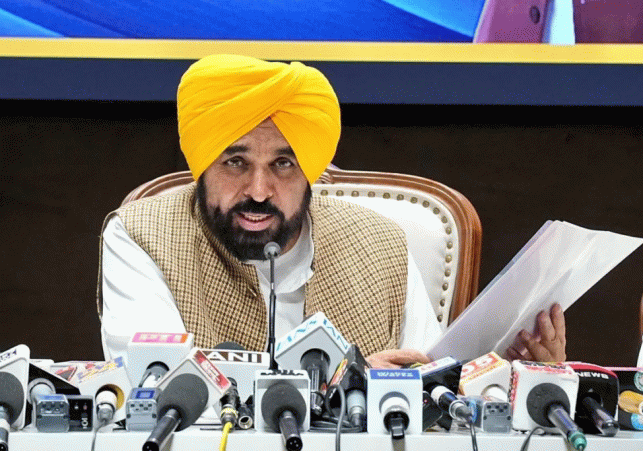 Chief Minister Bhagwant Singh Mann arrives in Finland
