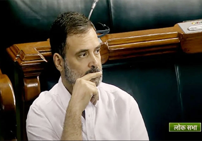 Rahul Gandhi Flying Kiss in Lok Sabha