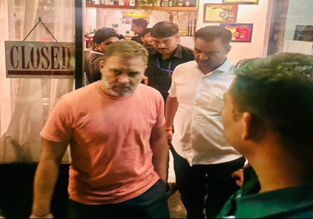 Rahul Gandhi Gurugram Pizza Restaurant Visit News Viral