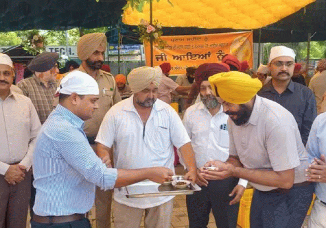 Police spirit of service in Fatehgarh Sahib