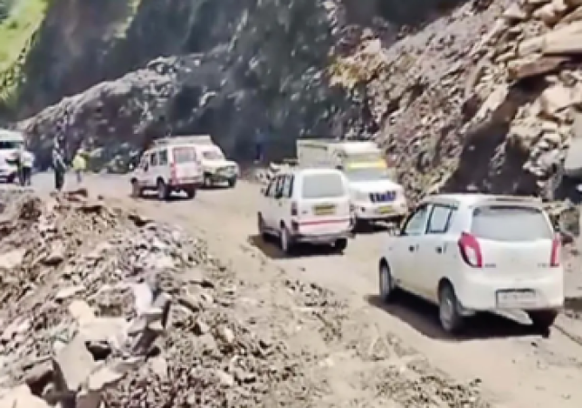 Mandi Rains: 245 Roads Blocked