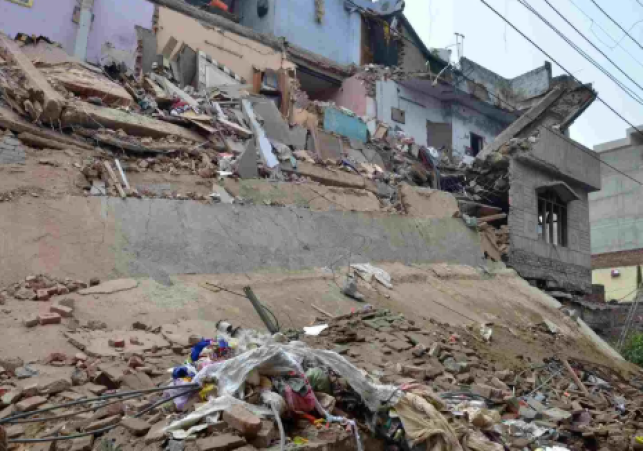 Old Buildings in Amritsar Collapse During Rains