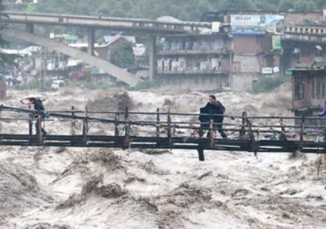 Himachal Weather Eases: Yellow Alert for Light Rain