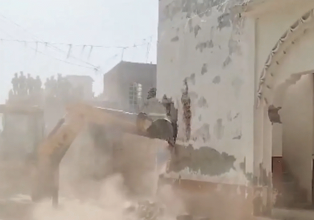 Bulldozer Action in Sambhal