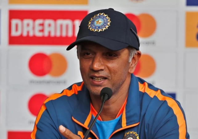 What answer did Rahul Dravid give to the journalist