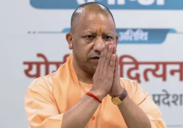 Yogi government on high alert for safety of 6004 workers from UP!