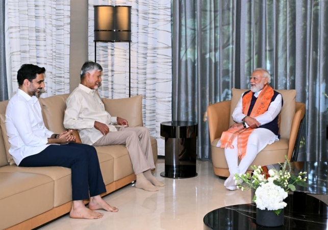 Prime Minister Modi's visit to his home