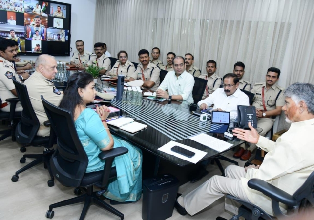Adopt 4R System to Ensure Best Policing