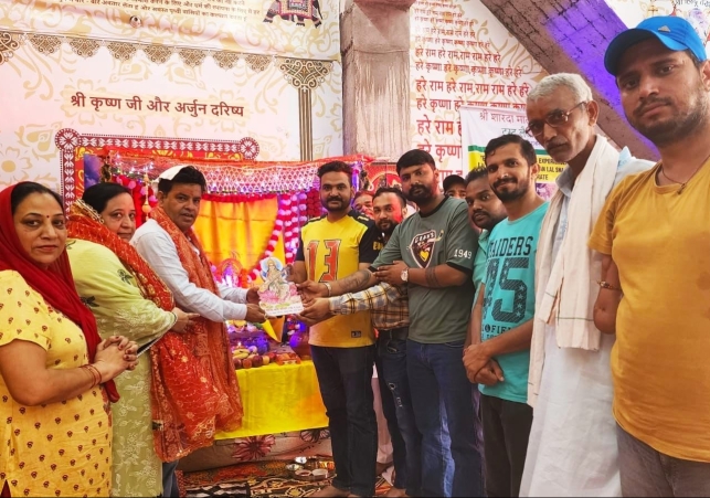 शारदा माता मंदिर में श्री गणेश उत्सव में पहुंचे सोनू सेठी