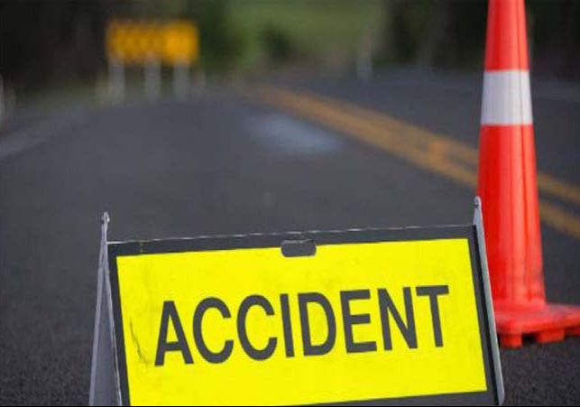 Prayagraj Road Accident