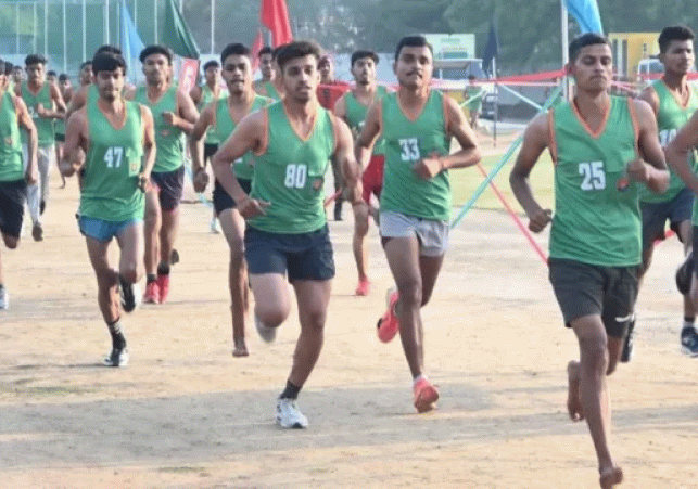 Agniveer Recruitment Rally Continues in Agra