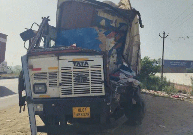 Horrific Road Accident in Aligarh