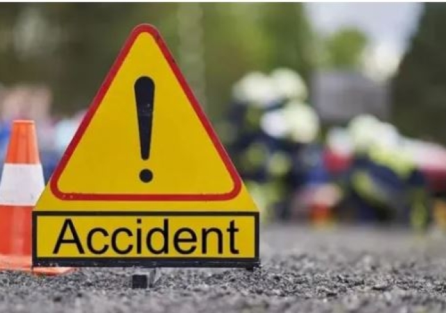 Mandi: Two Trucks Collide Violently