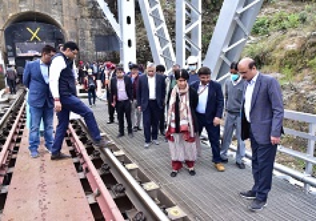 श्री आशुतोष गंगल महाप्रबंधक