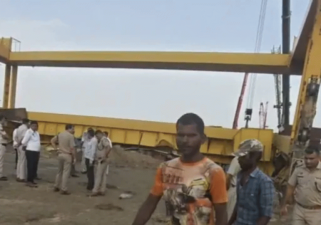 Crane Accident at Jewar Airport Flyover Construction Site in Faridabad