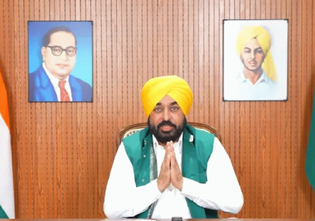 CM Bhagwant Mann visits Akal Takht