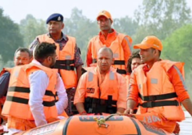 Chief Minister Yogi Adityanath formed 'Team-11' for flood relief