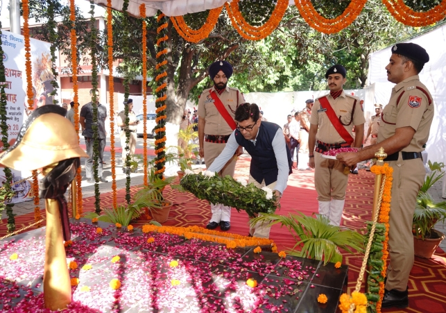Paying Tribute to Martyred Firefighters