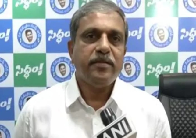Sajjala Criticises Chandrababu