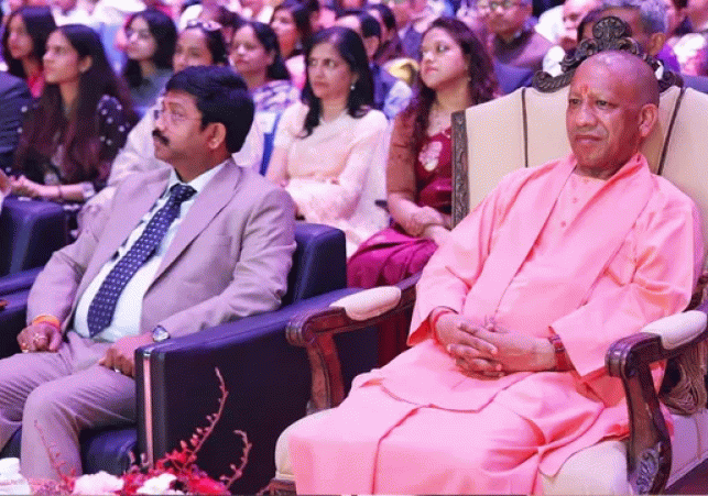 Chief Minister Yogi Adityanath  encouraging
