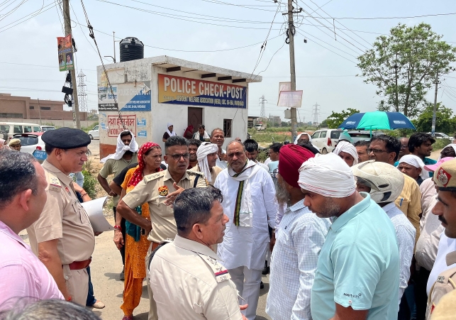 Public outrage erupts over the Sector-56 garbage dump